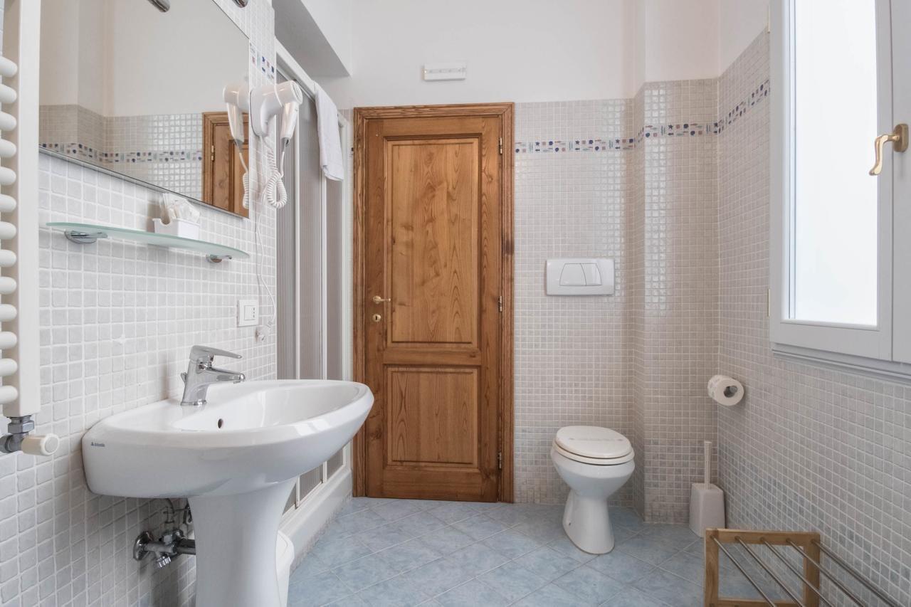 ホテル Casa Betania Casa Per Ferie フィレンツェ エクステリア 写真