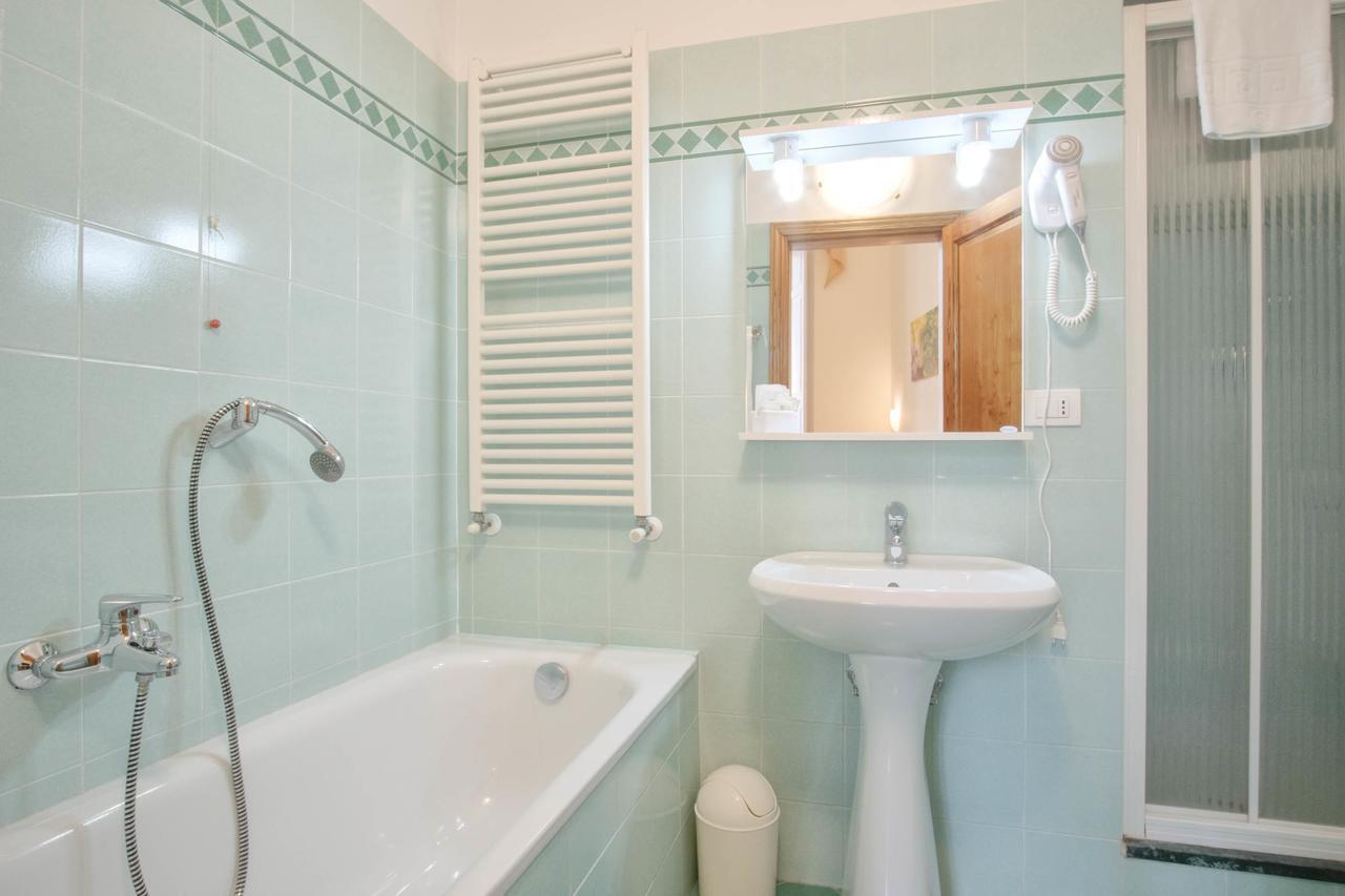 ホテル Casa Betania Casa Per Ferie フィレンツェ エクステリア 写真