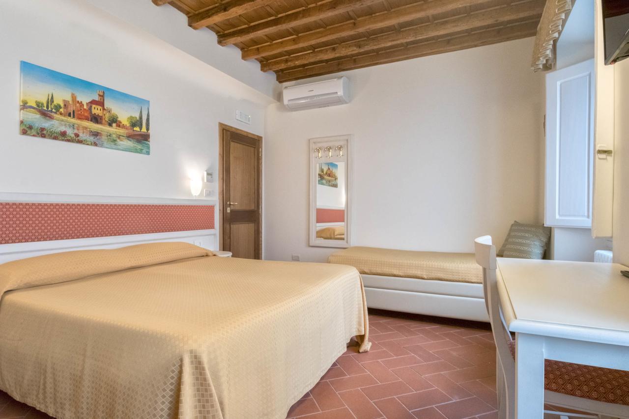 ホテル Casa Betania Casa Per Ferie フィレンツェ エクステリア 写真